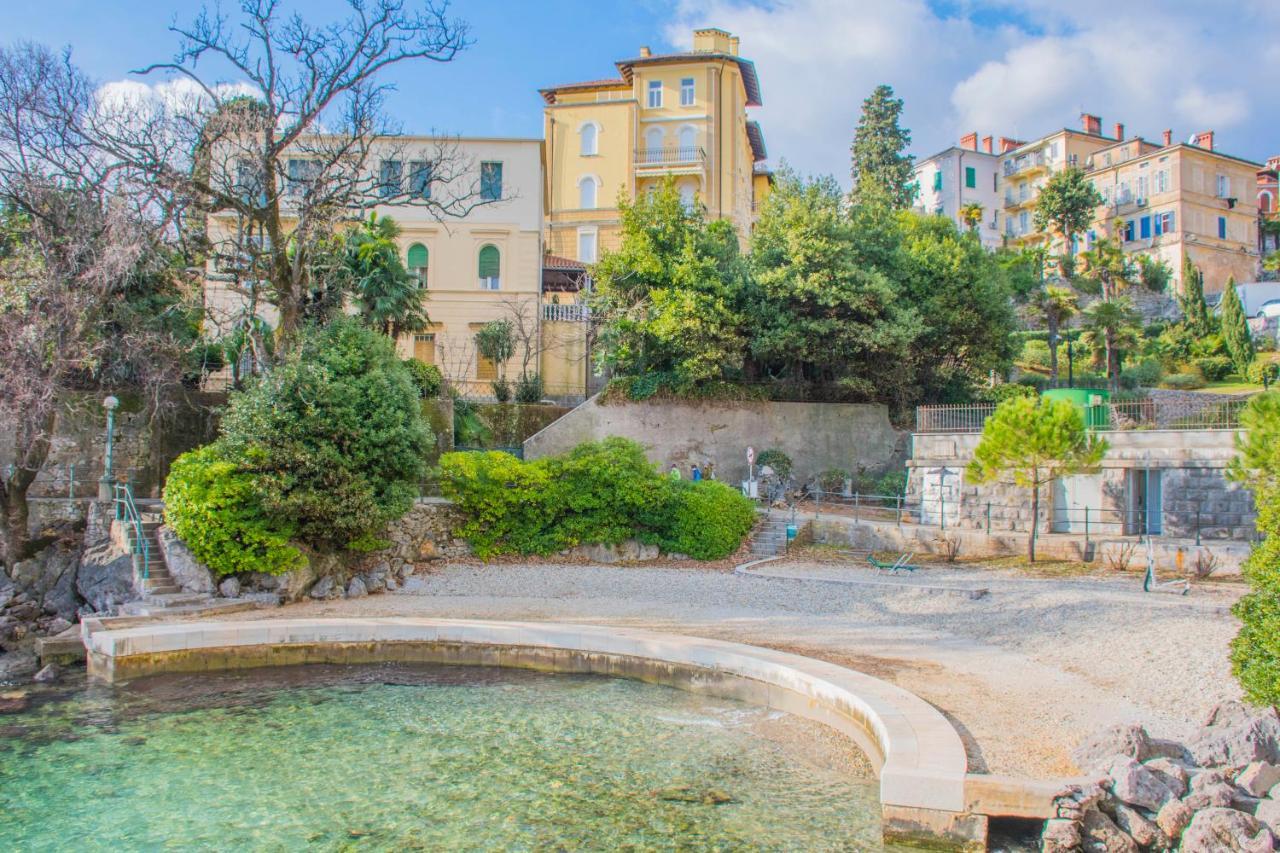 Apartments Anita near Opatija with private parking Matulji Bagian luar foto