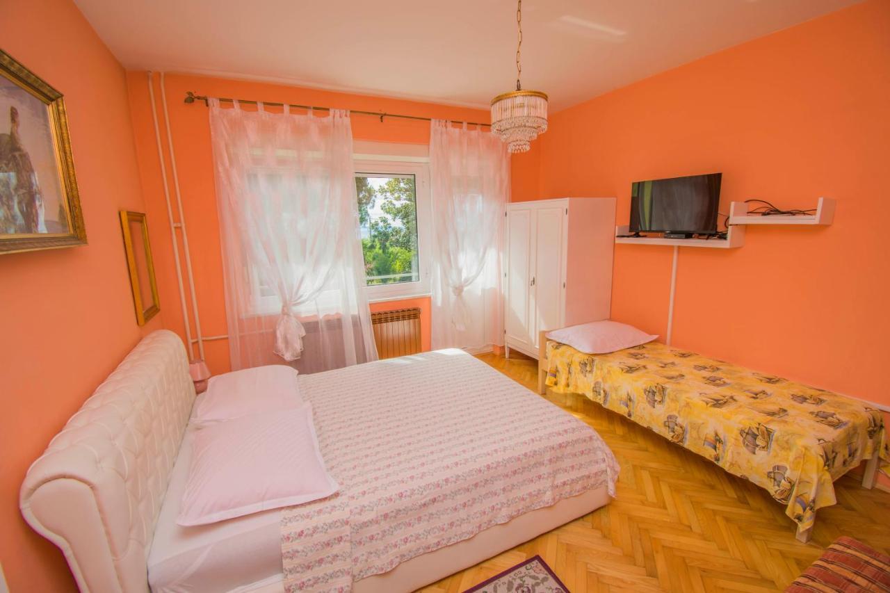 Apartments Anita near Opatija with private parking Matulji Bagian luar foto