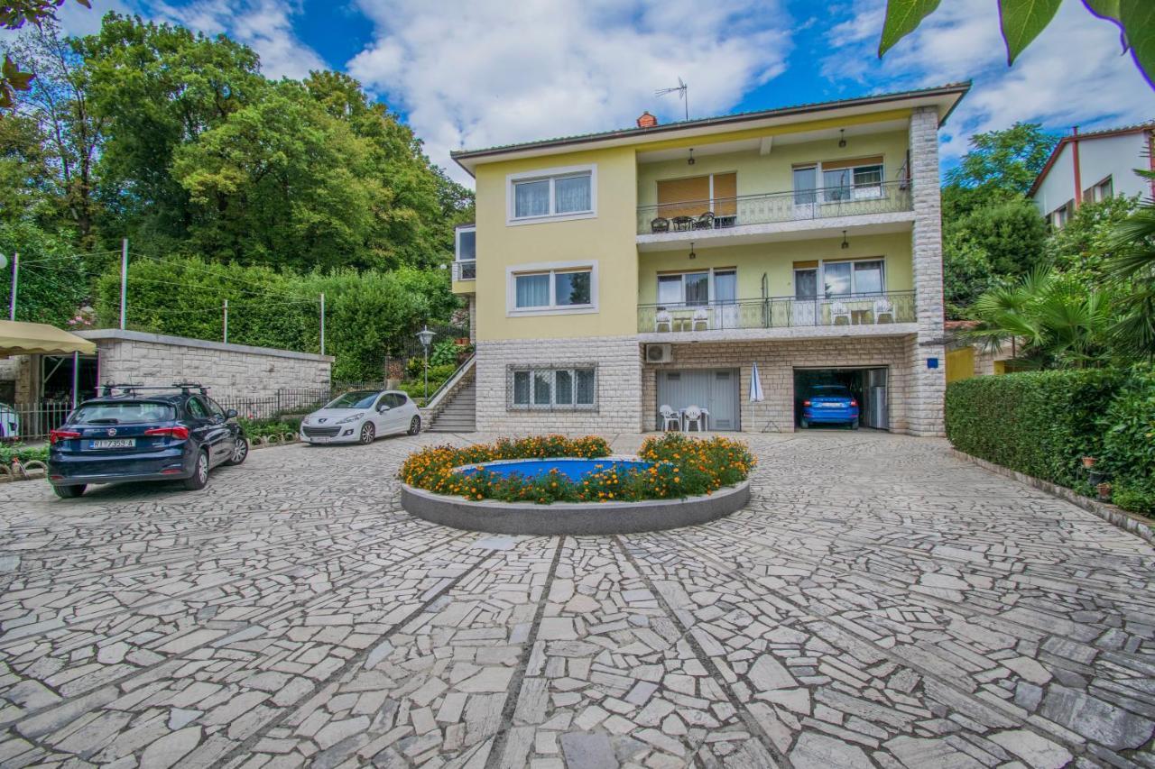 Apartments Anita near Opatija with private parking Matulji Bagian luar foto