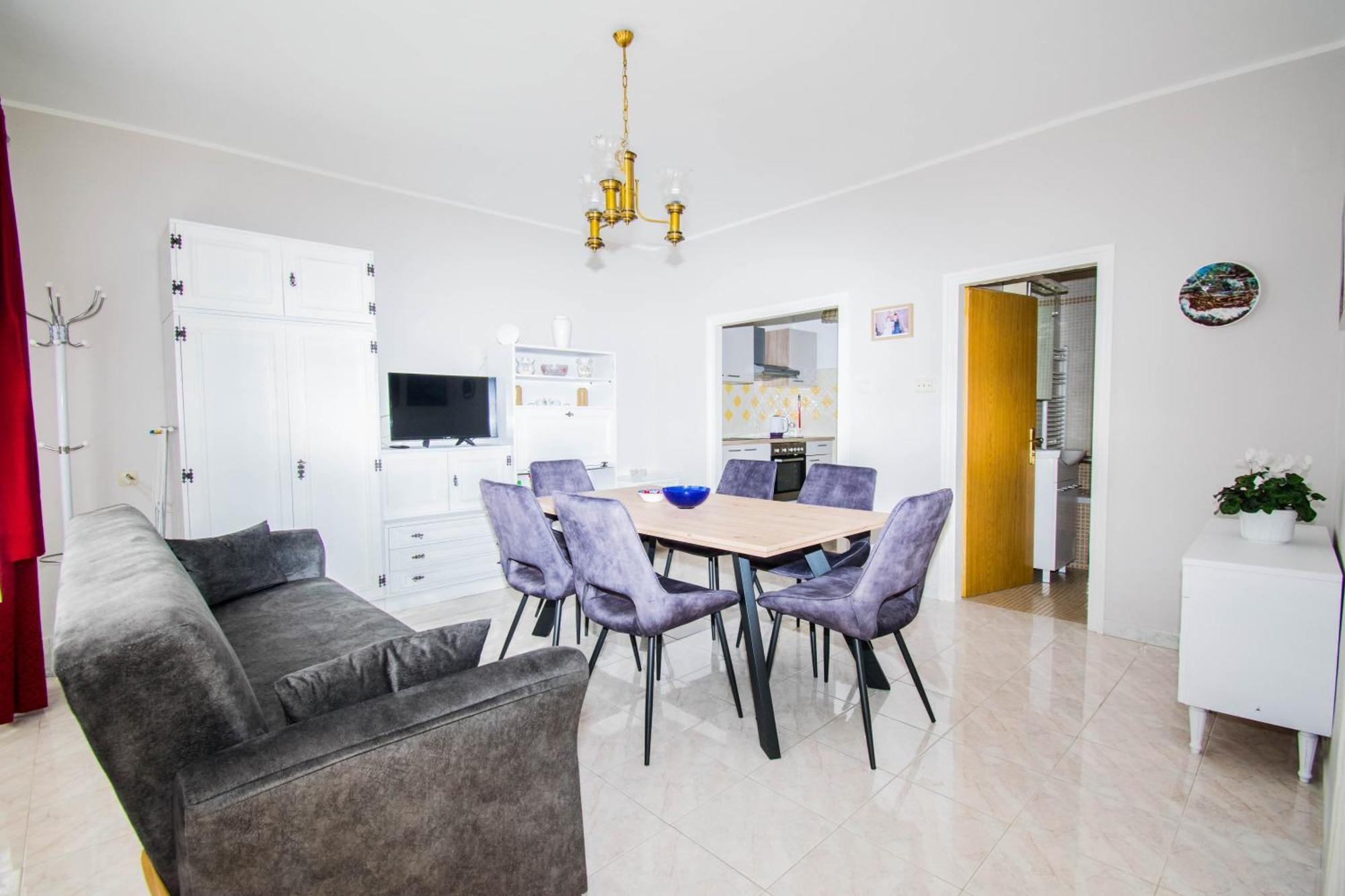 Apartments Anita near Opatija with private parking Matulji Bagian luar foto
