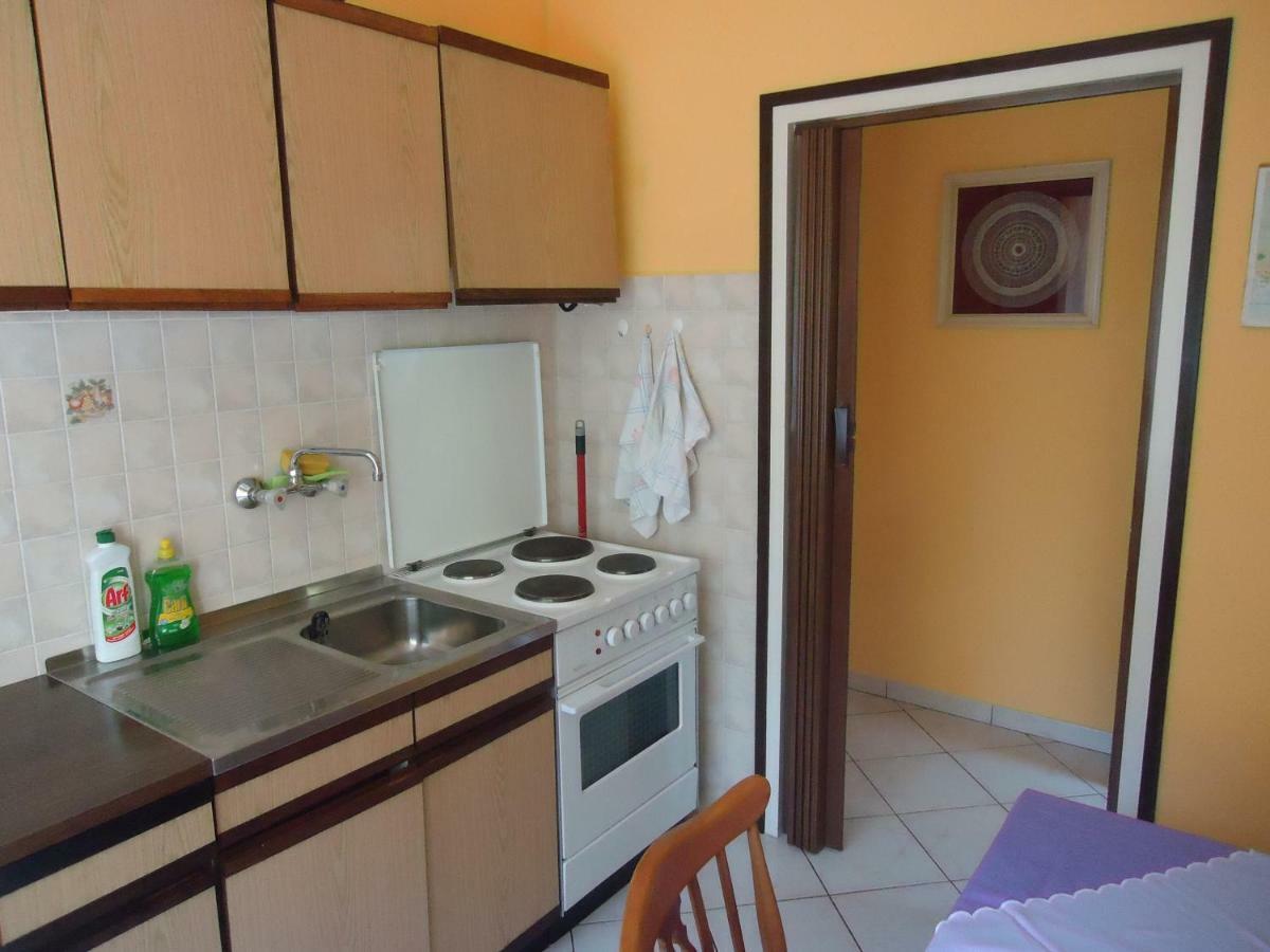 Apartments Anita near Opatija with private parking Matulji Bagian luar foto