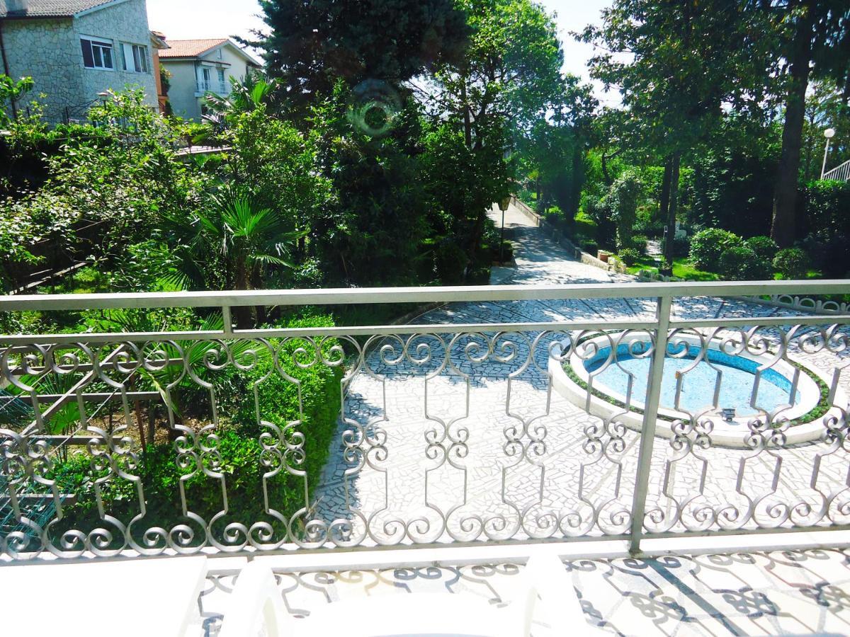 Apartments Anita near Opatija with private parking Matulji Bagian luar foto